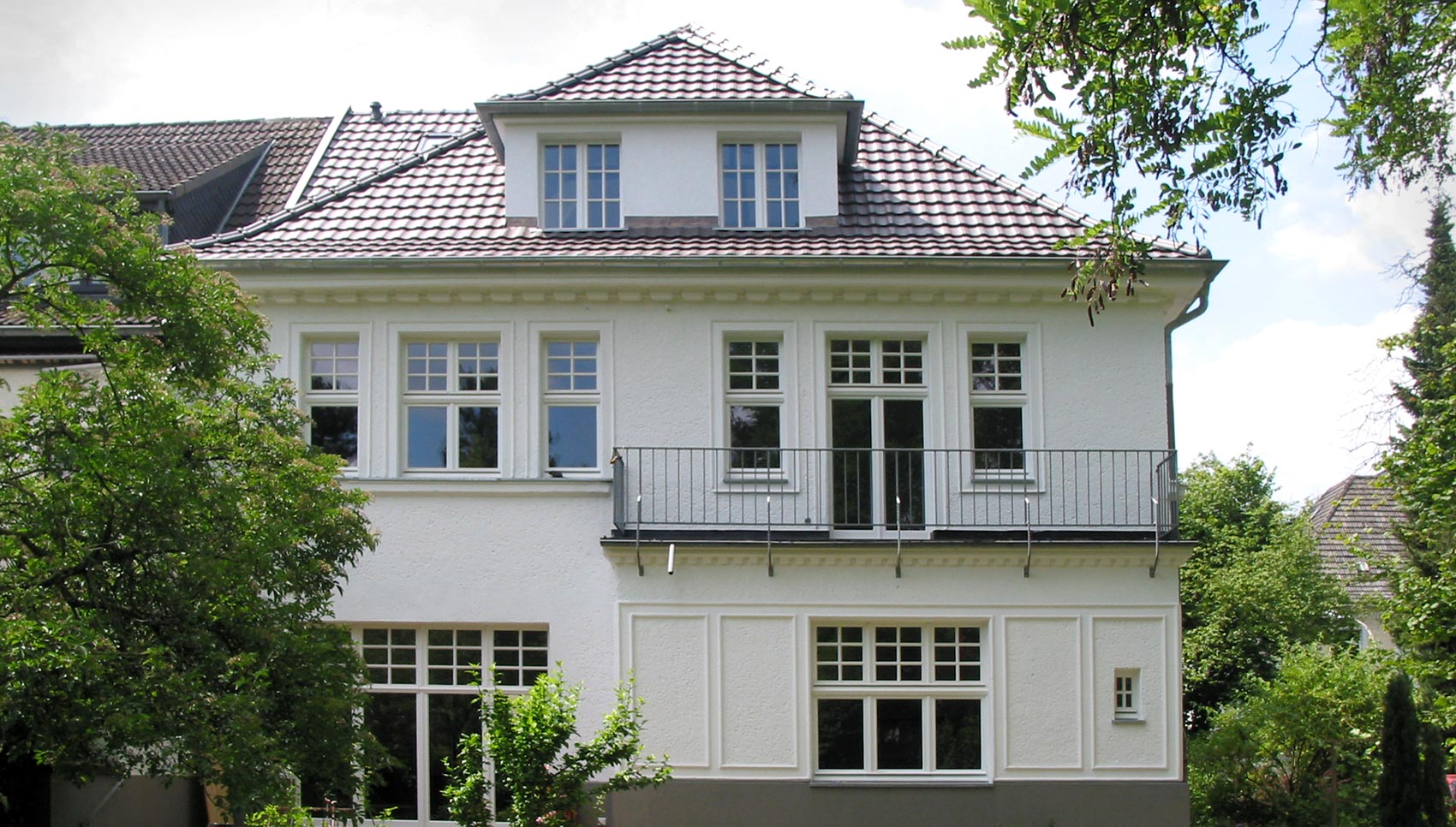 Altbau Hölderlinstraße Altbaumodernisierung in Köln